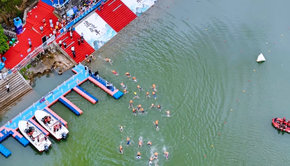 高速公路上, 段的层层考 高速公路上, 段的层层考