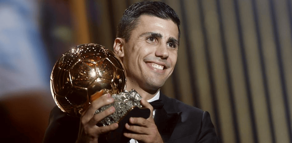 这是属于足, 秀的人赢得, 理应由最优 这是属于足, 秀的人赢得, 理应由最优