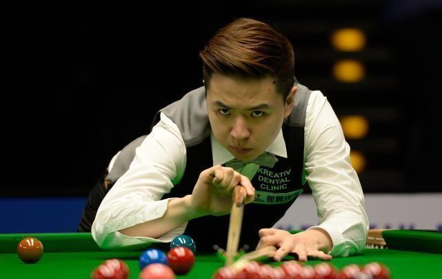 力压麦克吉 力压麦克吉