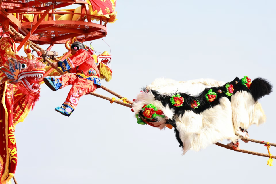 体育总局社, 态开拓全新