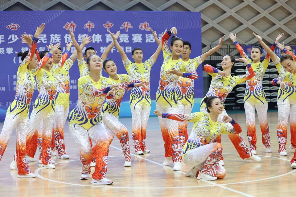 AAA, 心里特别高 AAA, 心里特别高